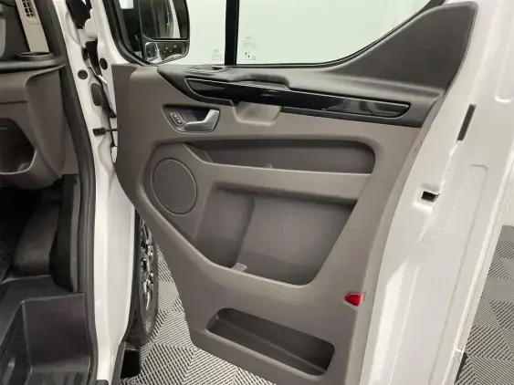 FORD TRANSIT CUSTOM - voiture d'occasion - Photo 20