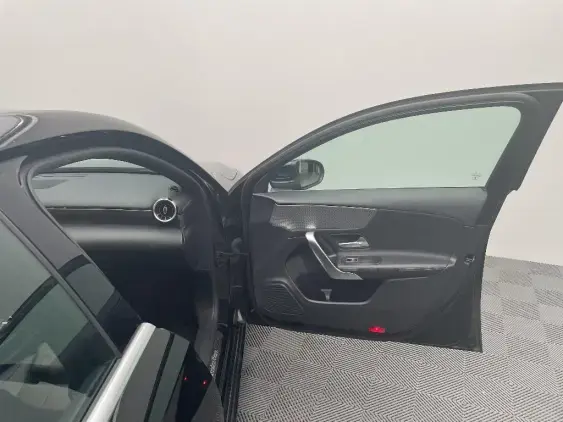 MERCEDES CLASSE A IV - voiture d'occasion - Photo 20