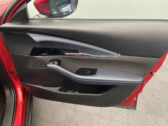 MAZDA CX-30 - voiture d'occasion - Photo 20