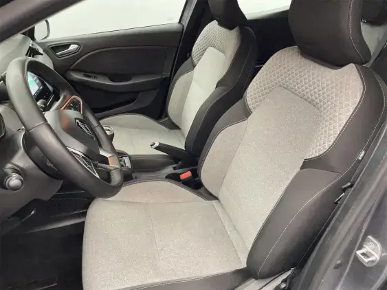 RENAULT CLIO V - voiture d'occasion - Photo 17