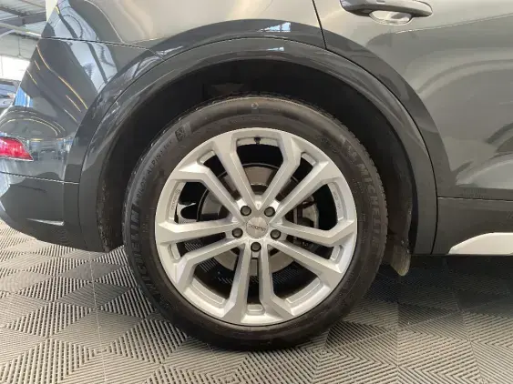 AUDI Q5 - voiture d'occasion - Photo 25