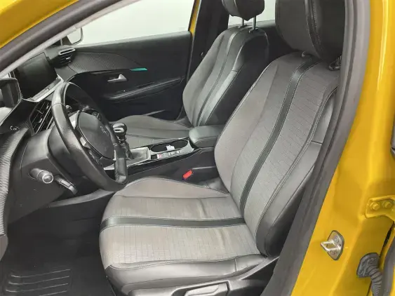 PEUGEOT 208 BUSINESS R II - voiture d'occasion - Photo 17