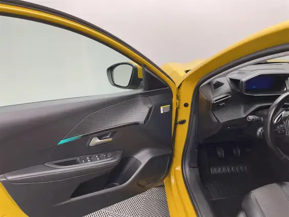 PEUGEOT 208 BUSINESS R II - voiture d'occasion - Photo 18