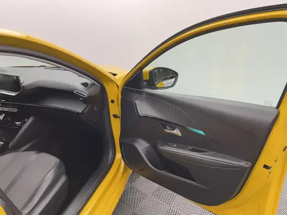 PEUGEOT 208 BUSINESS R II - voiture d'occasion - Photo 19