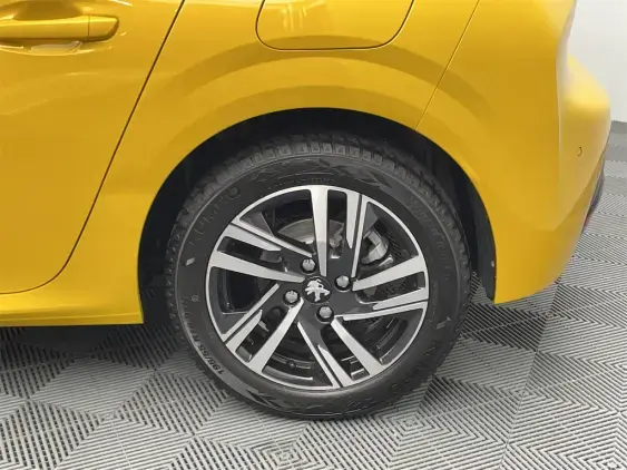 PEUGEOT 208 BUSINESS R II - voiture d'occasion - Photo 22