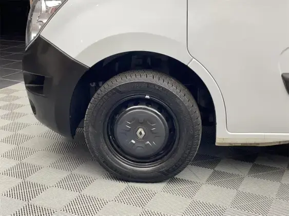 RENAULT MASTER FG III - voiture d'occasion - Photo 20