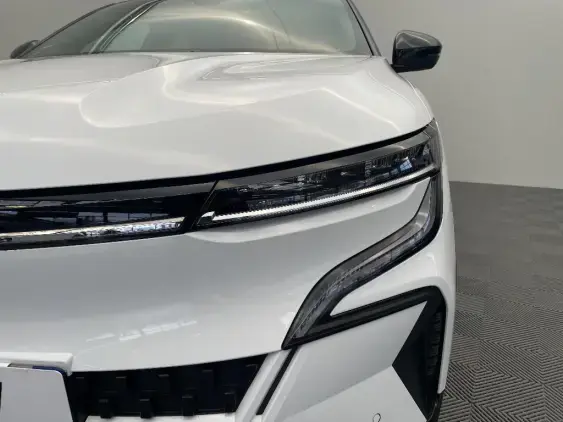 RENAULT MEGANE V - voiture d'occasion - Photo 22