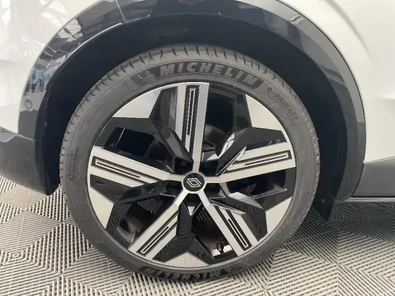 RENAULT MEGANE V - voiture d'occasion - Photo 25