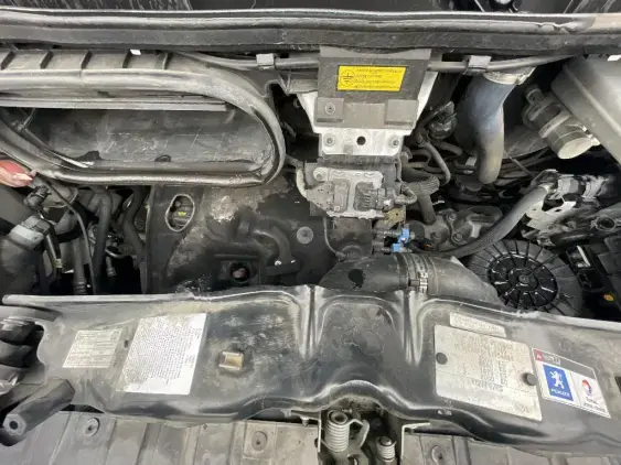 PEUGEOT BOXER FG II - voiture d'occasion - Photo 21