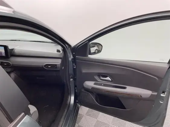 DACIA SANDERO III - voiture d'occasion - Photo 19