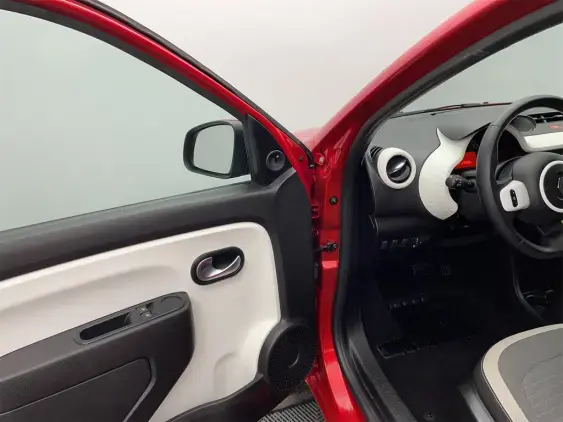 RENAULT TWINGO III - voiture d'occasion - Photo 17