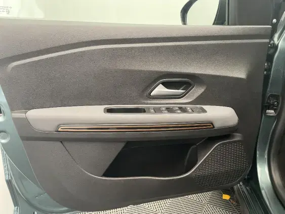 DACIA SANDERO III - voiture d'occasion - Photo 19