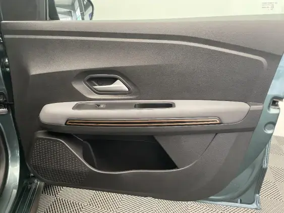 DACIA SANDERO III - voiture d'occasion - Photo 20