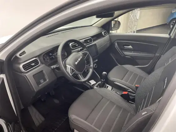 DACIA DUSTER II - voiture d'occasion - Photo 18