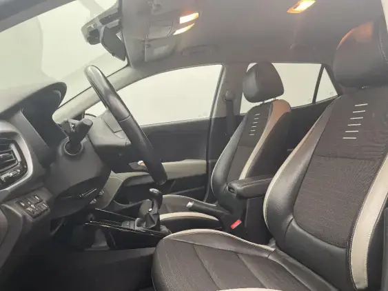 KIA STONIC - voiture d'occasion - Photo 18