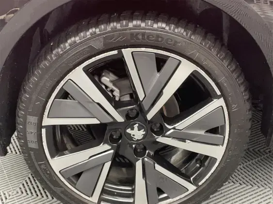 PEUGEOT 208 BUSINESS R II - voiture d'occasion - Photo 25