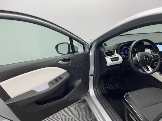 RENAULT CLIO V - voiture d'occasion - Photo 18