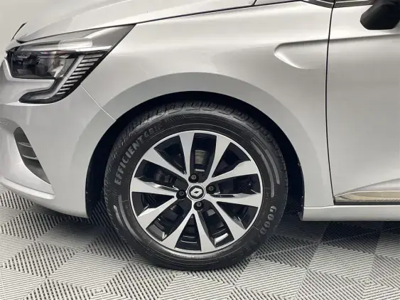 RENAULT CLIO V - voiture d'occasion - Photo 21