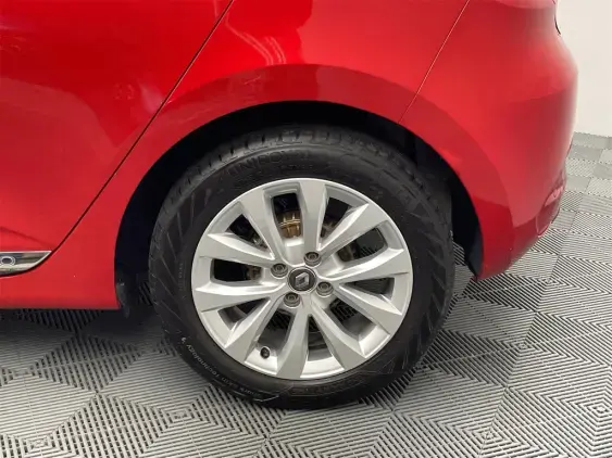 RENAULT CLIO V - voiture d'occasion - Photo 22