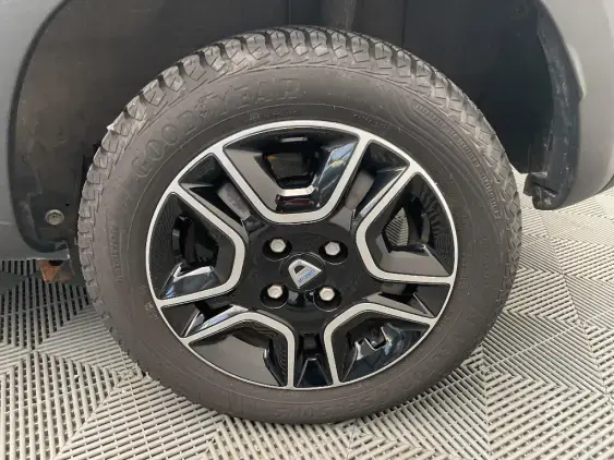 DACIA SPRING - voiture d'occasion - Photo 24