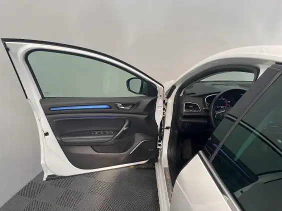 RENAULT MEGANE IV - voiture d'occasion - Photo 19