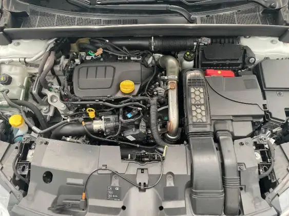 RENAULT MEGANE IV - voiture d'occasion - Photo 21