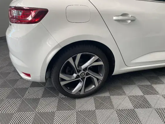 RENAULT MEGANE IV - voiture d'occasion - Photo 25