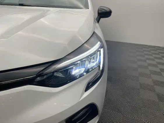 RENAULT CLIO V - voiture d'occasion - Photo 22