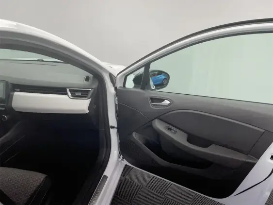 RENAULT CLIO V - voiture d'occasion - Photo 19