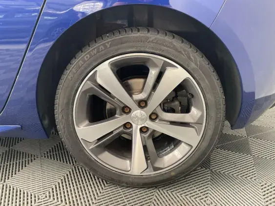 PEUGEOT 308 II - voiture d'occasion - Photo 24