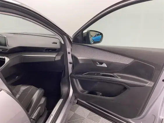 PEUGEOT 5008 II - voiture d'occasion - Photo 20