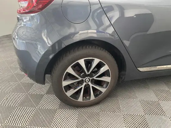 RENAULT CLIO V - voiture d'occasion - Photo 25