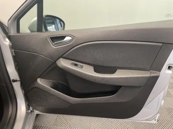 RENAULT CLIO V - voiture d'occasion - Photo 20