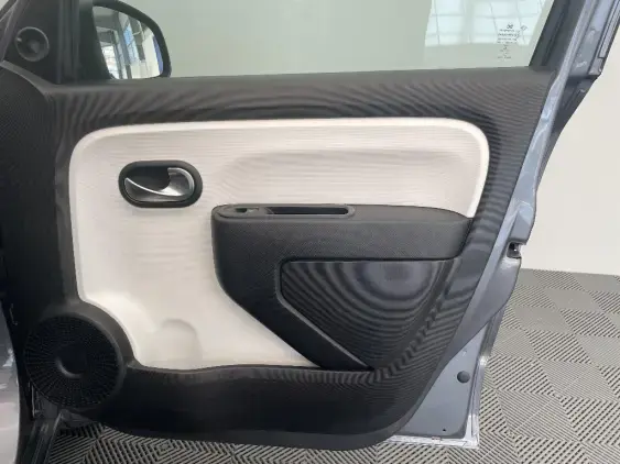 RENAULT TWINGO III - voiture d'occasion - Photo 20