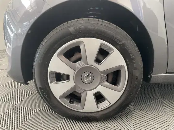 RENAULT TWINGO III - voiture d'occasion - Photo 23