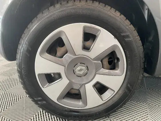 RENAULT TWINGO III - voiture d'occasion - Photo 25