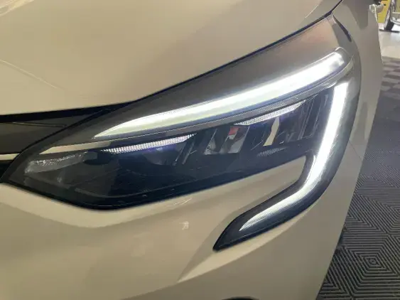 RENAULT CLIO V - voiture d'occasion - Photo 22