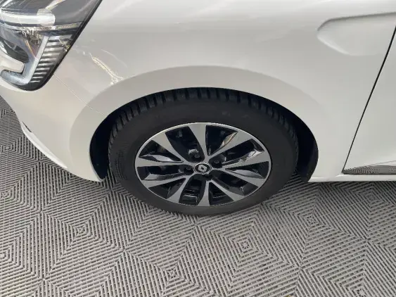 RENAULT CLIO V - voiture d'occasion - Photo 23