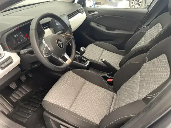 RENAULT CLIO V - voiture d'occasion - Photo 18