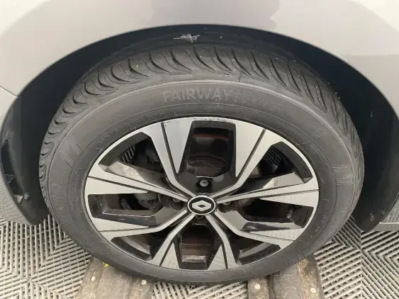 RENAULT CLIO V - voiture d'occasion - Photo 23