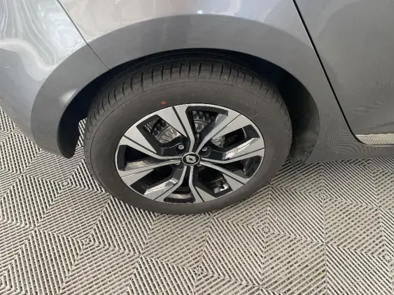 RENAULT CLIO V - voiture d'occasion - Photo 25