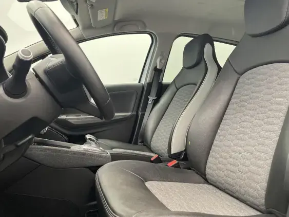 RENAULT ZOE - voiture d'occasion - Photo 18