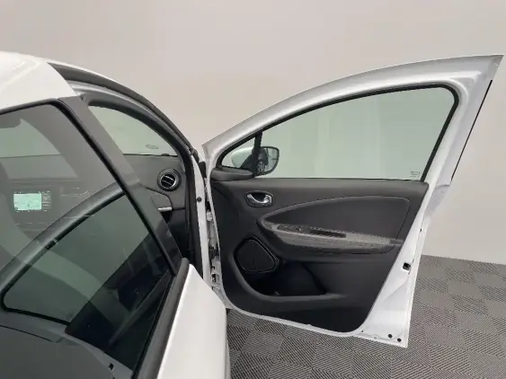 RENAULT ZOE - voiture d'occasion - Photo 20