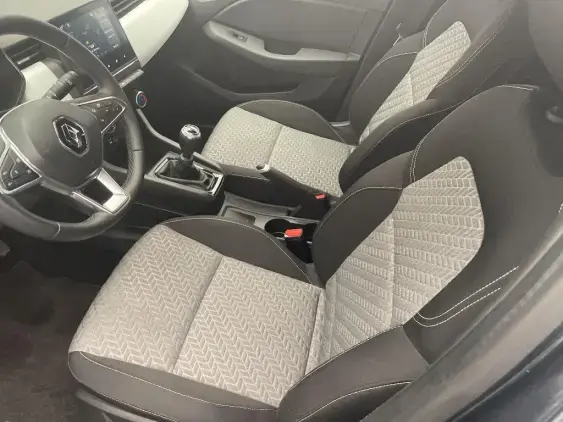 RENAULT CLIO V - voiture d'occasion - Photo 18