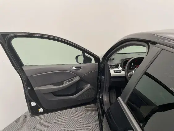 RENAULT CLIO V - voiture d'occasion - Photo 19