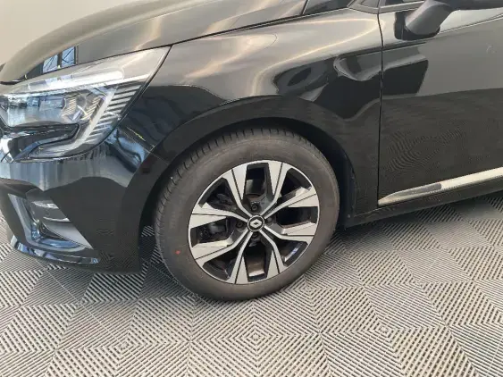 RENAULT CLIO V - voiture d'occasion - Photo 23