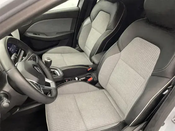 RENAULT CLIO V - voiture d'occasion - Photo 17