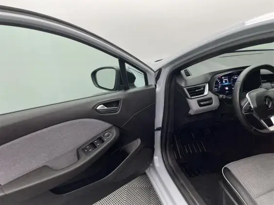 RENAULT CLIO V - voiture d'occasion - Photo 18