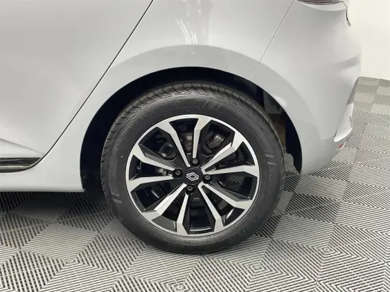 RENAULT CLIO V - voiture d'occasion - Photo 22