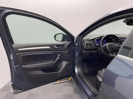 RENAULT MEGANE IV - voiture d'occasion - Photo 19